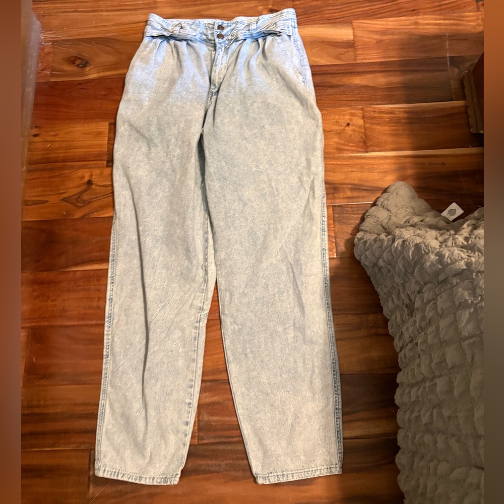Vintage 80s Zeppelin Acid Wash Mom Jeans High Waist Pleated Denim Size 28 (0841)